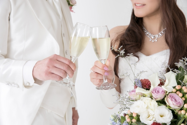 結婚相談所での出会いは隠す?馴れ初めの説明の仕方は?